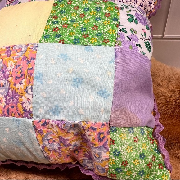 Patchwork Cushion Granny Squares Accent Throw Pillows Handcrafted Floral Print - Picture 9 of 9